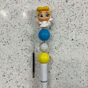 Cinderella Doorables Pen with ink refill